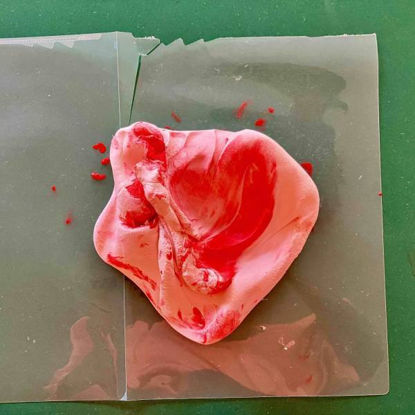 欲しいものは自分で作れる！【100均】アイテムでかみねんどフォトフレーム&amp;ペンスタンドDIY | HugMug