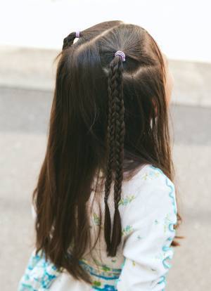 その花柄エプロン古着なの！？親子でフレアシルエットをリンク♪ | HugMug