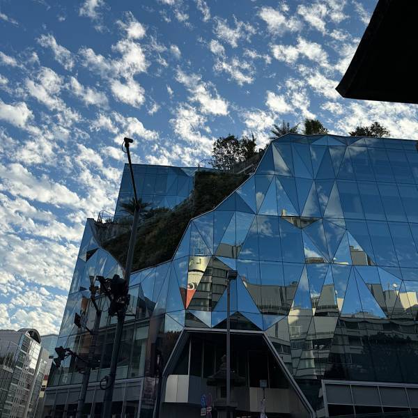 【原宿】ハラカドにオシャレなファミレス登場！？「FAMiRES」が子連れにおすすめ！ | HugMug