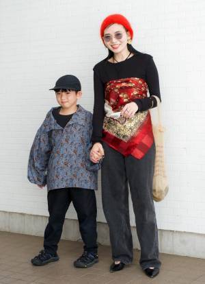 トレンドのスカーフアレンジに注目！ プチプラMIXの親子リンクコーデ | HugMug