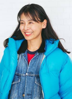 ヴィンテージMIXコーデがおしゃれすぎ！鮮やかブルーで親子リンク | HugMug