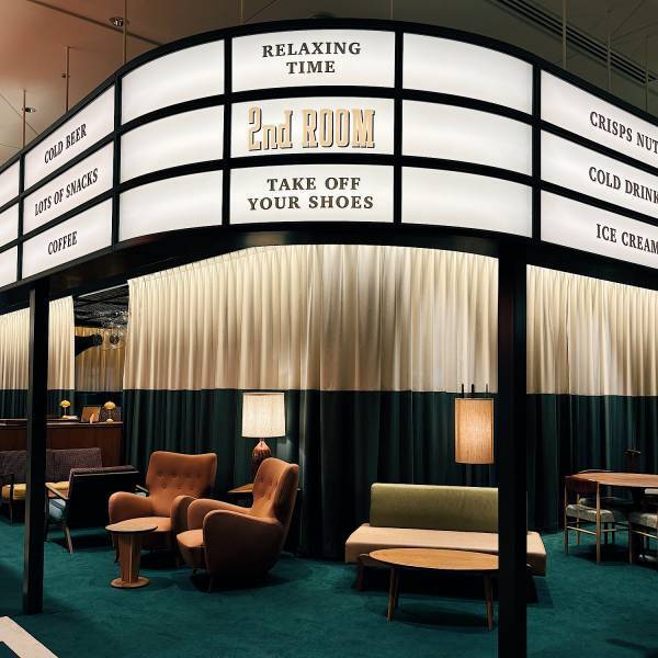 泊まりディズニーなら新オープン『星野リゾート 1955 東京ベイ』がコスパ最強でおすすめ！ | HugMug