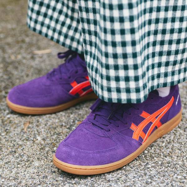 それママのハンドメイドなの！？イエロー×パープルが鮮やかな親子コーデ | HugMug