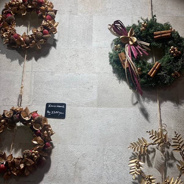 【鵜の木】花屋「hitoe.」がおしゃれでおすすめ！クリスマスリースの販売も | HugMug