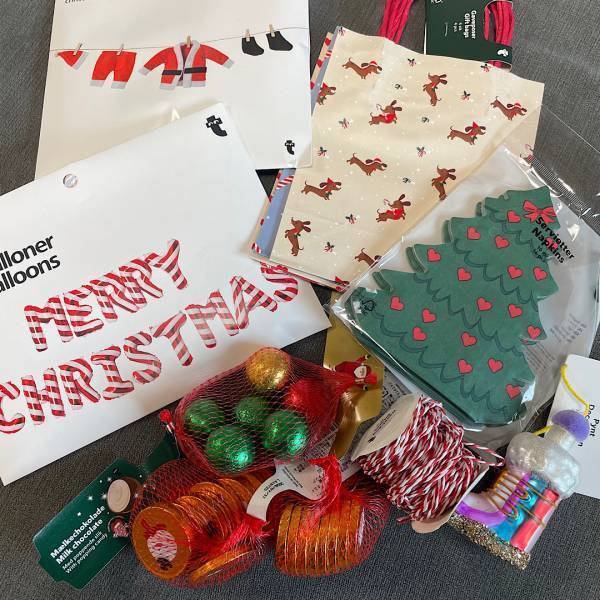 クリスマスのデコレーション&amp;ラッピングは【フライングタイガー】安くて可愛い購入品紹介 | HugMug