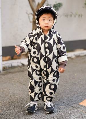 おしゃれキッズはやっぱり海外子ども服！個性派アウター主役の冬コーデ♪ | HugMug