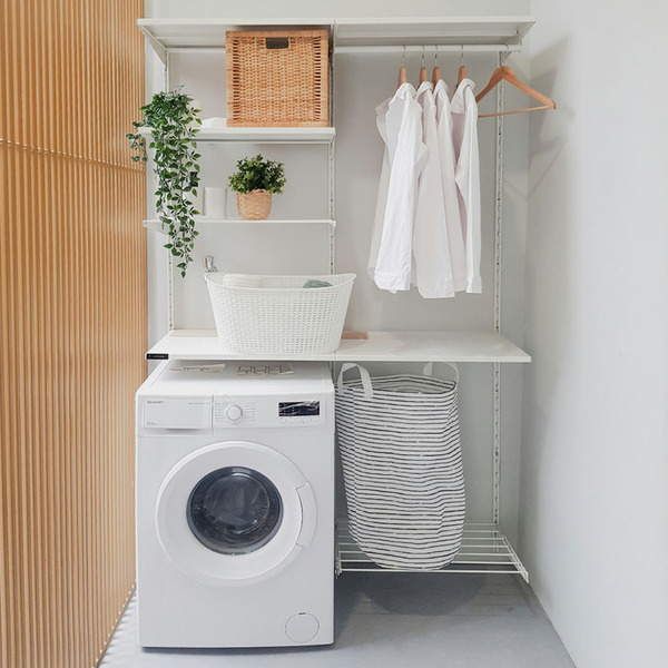 【賃貸OK！】コスパ最強で簡単にできる洗濯機上の収納スペースDIYテクニック | HugMug