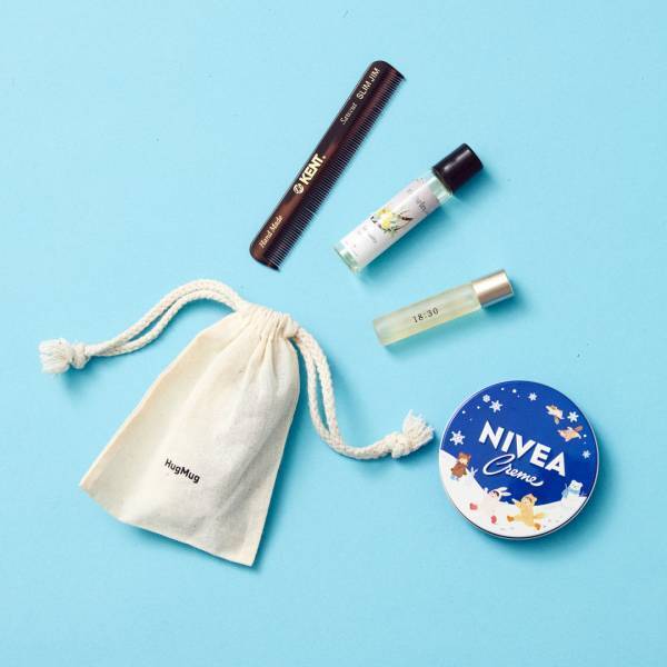 【編集部ママのバッグの中身5選】おしゃれな子育てアイテムに熟知！ | HugMug