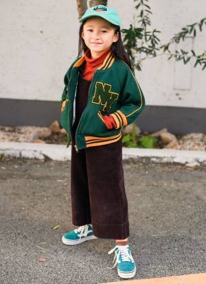 古着がこんなにおしゃれに！？カラフルなキッズが挿し色役♪ | HugMug