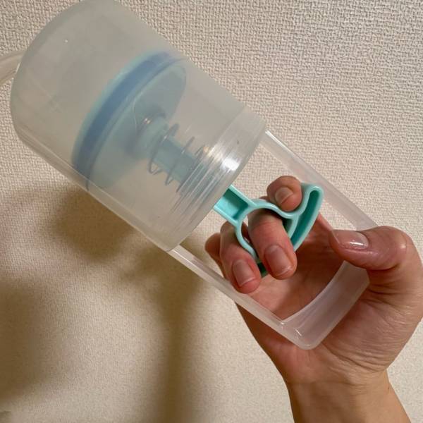 高評価レビュー続出！赤ちゃんから大人まで使えるパワフルで痛くない鼻水吸引器が超おすすめ！ | HugMug