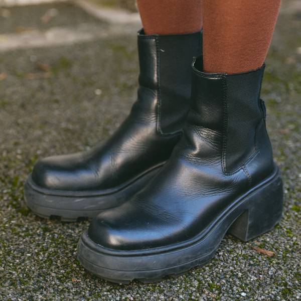 ほぼ『ZARA』でつくるキッズコーデに注目！ブラックをシェアした家族リンクコーデ | HugMug