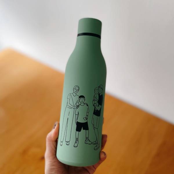 スマホに眠る写真で作る“似顔絵グッズ”がおしゃれ！プレゼントにもオススメ | HugMug