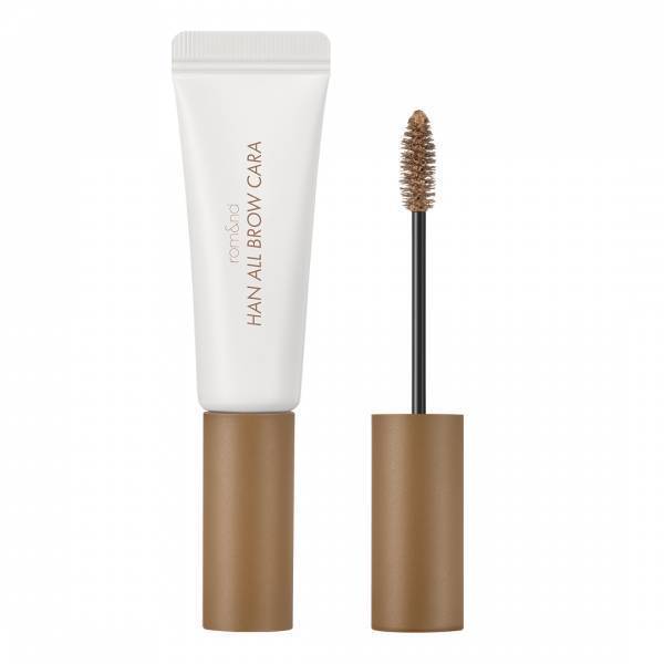 トレンド「薄眉・ブリーチ眉」おしゃれな大人の取り入れ方。いい感じのミュート眉になる優秀コスメ集 | HugMug