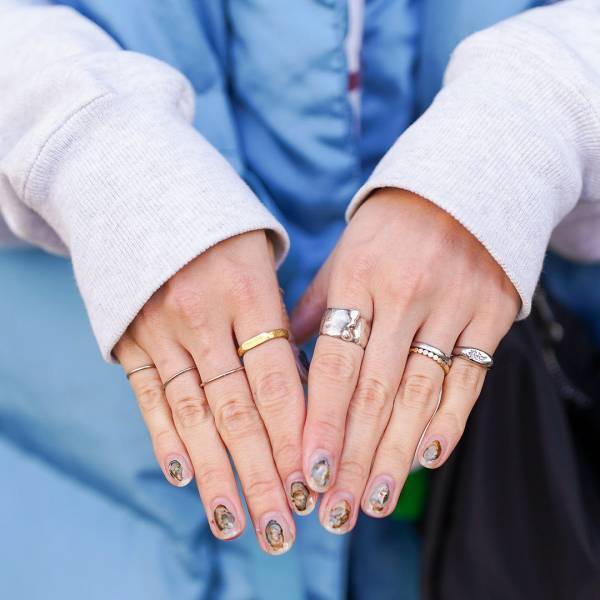 【ZARA】は小物も優秀！大判カラフルマフラーが可愛すぎ♪ | HugMug