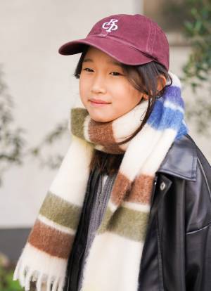 【ZARA】は小物も優秀！大判カラフルマフラーが可愛すぎ♪ | HugMug