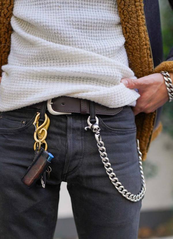 キッズの古着MIXコーデが可愛すぎ！小物と素材で冬ムードを満喫 | HugMug