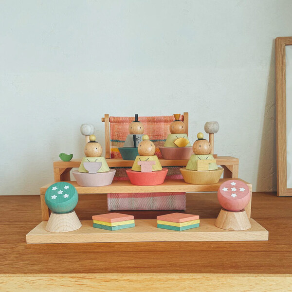 センスのいい人が選んだ【おひなさま13選】コンパクトでおしゃれなデザインが人気！ | HugMug