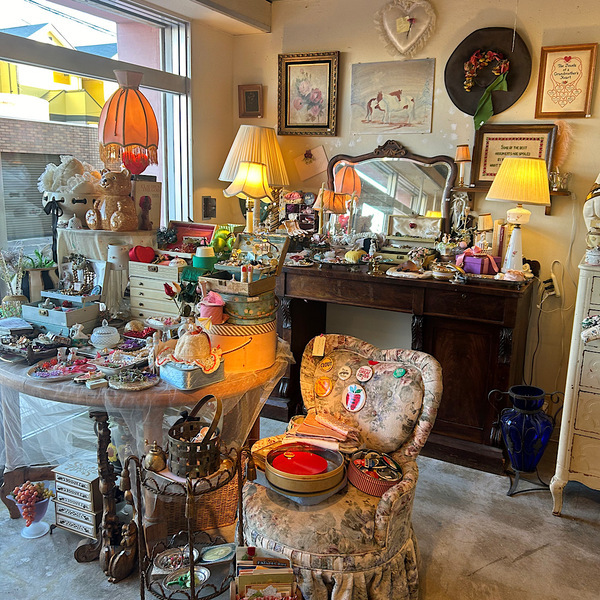 まるで美術館！前橋【白井屋ホテル】宿泊レポ！子連れにおすすめ遊園地＆古着屋もご紹介 | HugMug