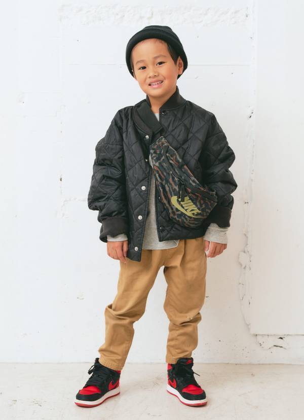 『ユニクロ』のハーフパンツが超優秀！親子でブラックリンクコーデ | HugMug