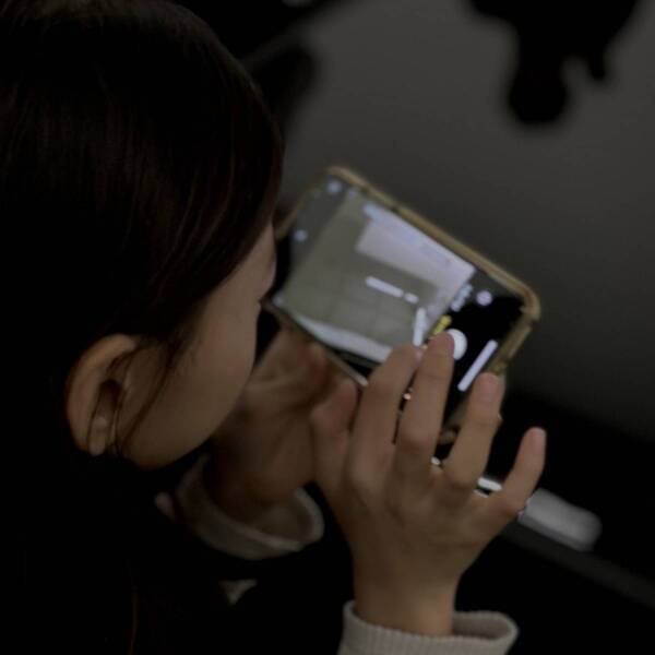 【小学生以下無料】東京都現代美術館の「坂本龍一展」を親子で楽しむ方法 | HugMug