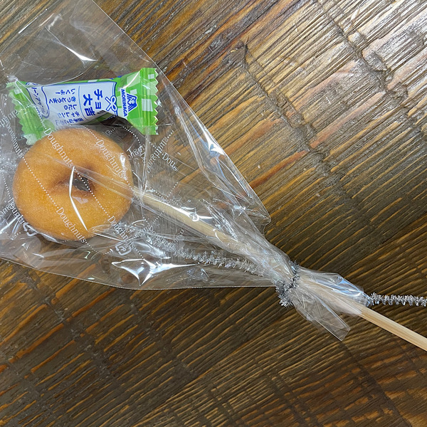 バレンタインに！ 【100均】で簡単「花束ラッピング」の作り方 | HugMug