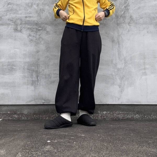 絶対買うべき！【UNIQLO：Ｃ】スウェットパンツ＆トップスがめちゃ使える | HugMug