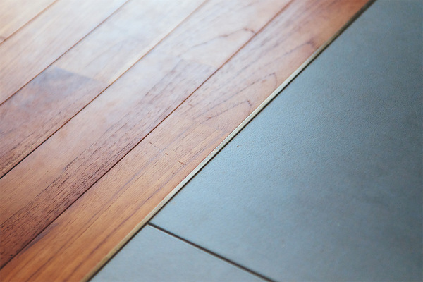 センスのいい家族が暮らす家【vol.18 ミッドセンチュリーモダンを楽しむ家・佐藤早矢さん、諒さん邸】 | HugMug