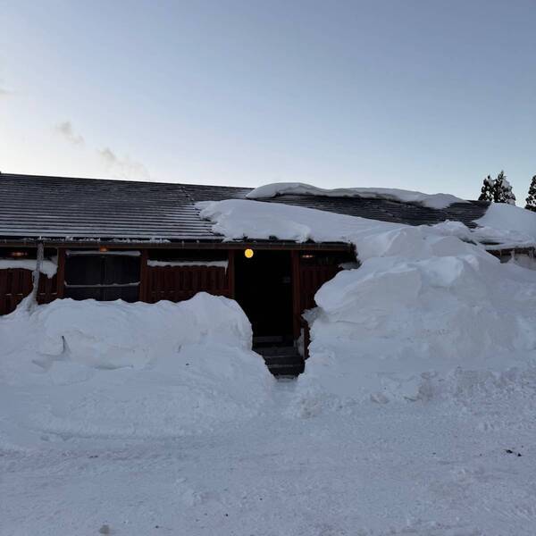 子どもの雪山デビューは【ウイングヒルズ白鳥リゾート】が正解！スキー・スノボ体験レッスン&amp;キッズゲレンデ | HugMug