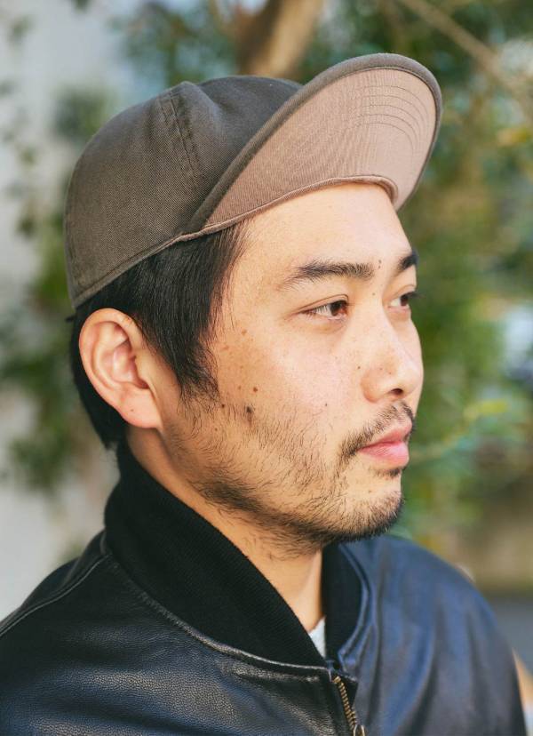 古着MIXでおしゃれ度爆上げ！挿し色の赤がアクセント役 | HugMug