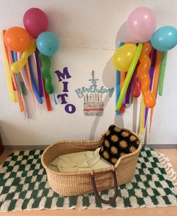 すぐ真似できる！【ハーフバースデー】記念撮影の飾り付けをご紹介 | HugMug