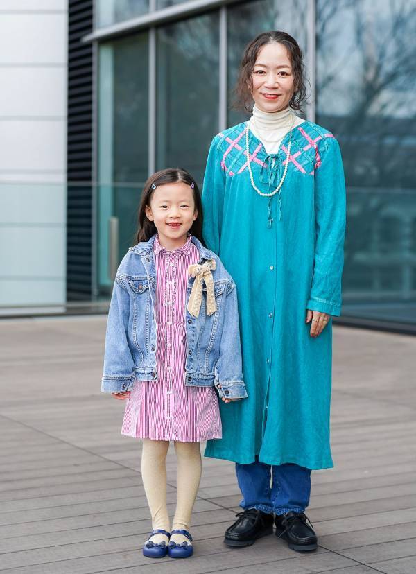 古着ワンピがめちゃかわ！おしゃれ親子の春満開コーデ | HugMug