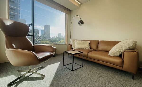 毎日ケンカしてるな…海外みたいに気軽にいける「カップルセラピー」が気になる | HugMug