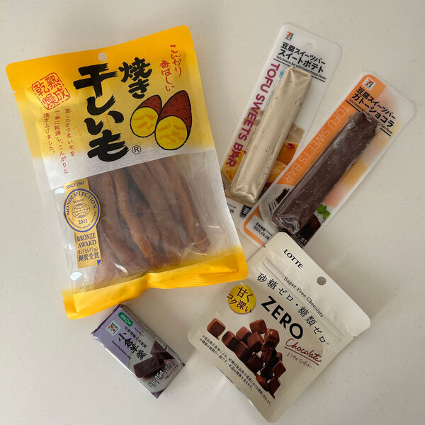 【コンビニで買える】ダイエット中におすすめのお菓子4選 | HugMug