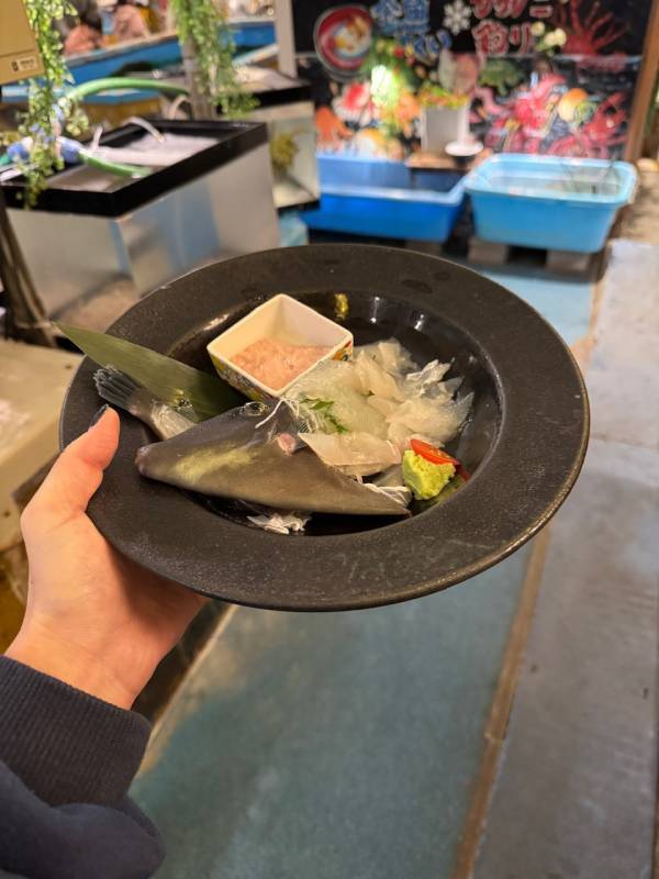 釣った魚をその場でプロが調理！愛知県清須市「爆釣海一番」で新鮮魚料理を堪能 | HugMug