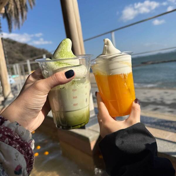 最高な景色と足湯が楽しめる！カフェ「si no no me」が最高すぎる | HugMug