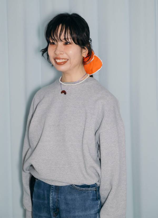 編集部ママがリアルレビュー！ “プラス1”でご近所コーデが見違える【春のトレンドアイテム10選】 | HugMug