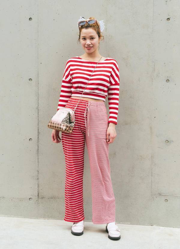 【春のカラーリンクコーデ決定版】親子で赤をまとってハッピーに | HugMug