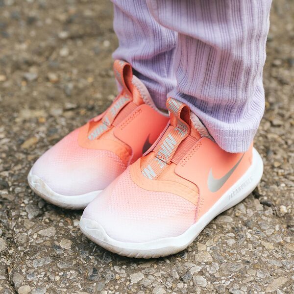 【おしゃれファミリーのお花見コーデ】ピンクで春ムード満開に♪ | HugMug