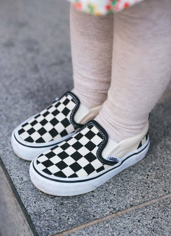 「海外子ども服」でおしゃれ度爆上げ！ ママは万能デニムで春満開コーデ | HugMug