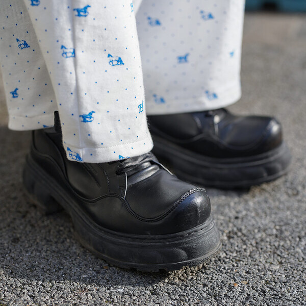 今“ウマ柄”がキテるの知ってる！？おしゃれ親子の柄リンクコーデ | HugMug