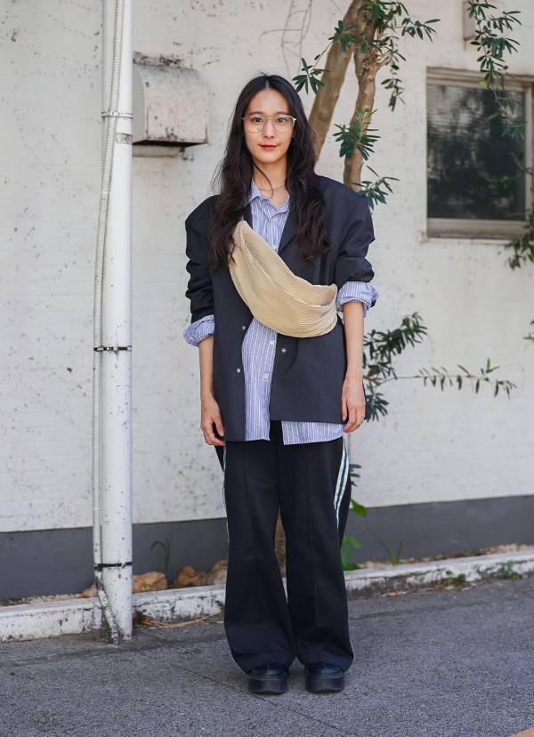 春アウターはジャケット派！ 【おしゃれなママのジャケットSNAP 6選】 | HugMug