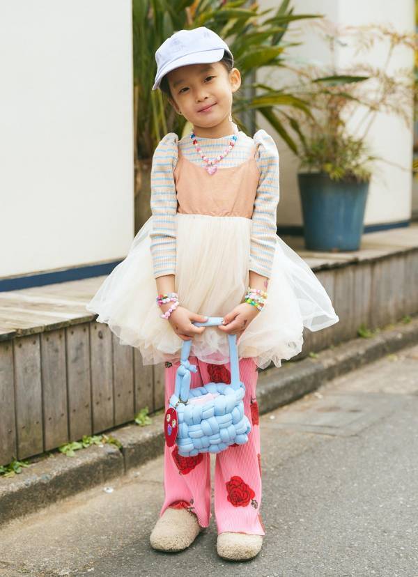 古着MIXがおしゃれすぎ！ ベージュを揃えた春のカラーリンクコーデ | HugMug