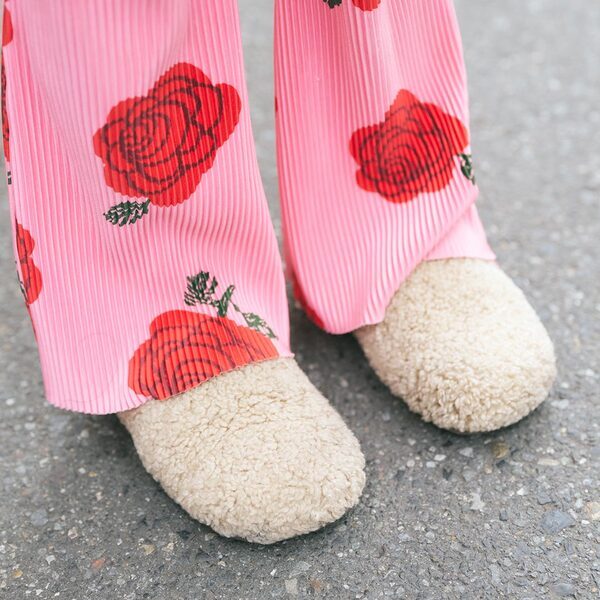 古着MIXがおしゃれすぎ！ ベージュを揃えた春のカラーリンクコーデ | HugMug