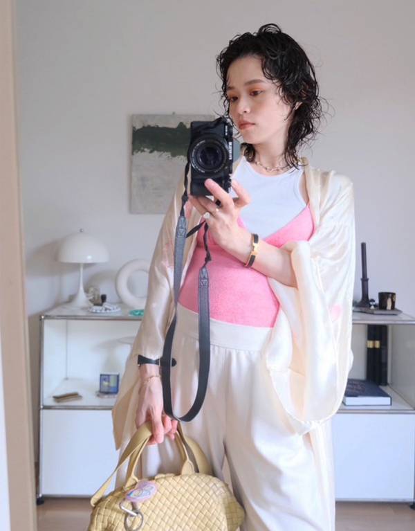 妊娠中も全力でファッションを楽しむ！ センスのいいママのマタニティコーデ6選 | HugMug