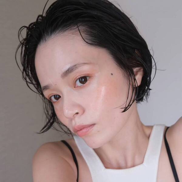 妊娠中も全力でファッションを楽しむ！ センスのいいママのマタニティコーデ6選 | HugMug