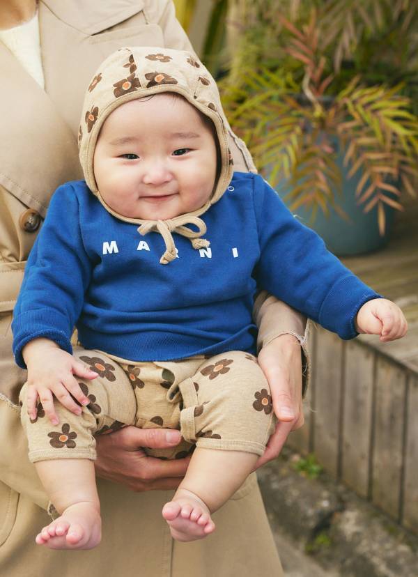 「海外子ども服」でおしゃれ度爆上げ！ ママパパは万能デニムでリンク | HugMug