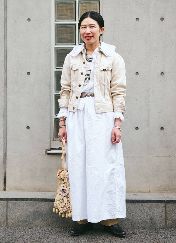 古着好き親子の春コーデが洒落てる！ ホワイトリンクで軽やかに | HugMug