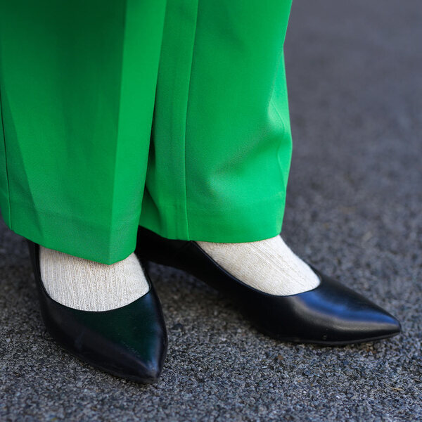 春のパンプスは「GU」で決まり！ ナイロン素材で軽やか親子コーデ | HugMug