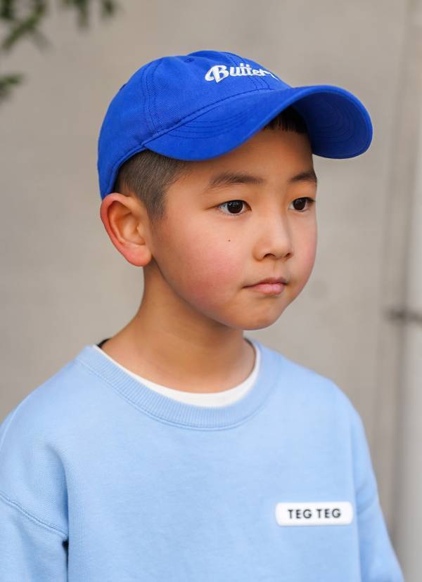 春のパンプスは「GU」で決まり！ ナイロン素材で軽やか親子コーデ | HugMug