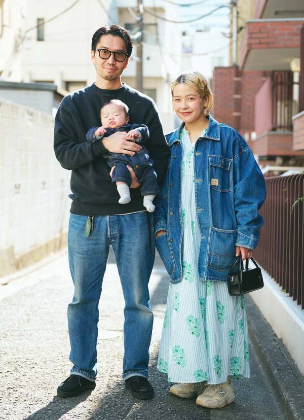 【春のデニム派ファミリーコーデ】ママの春色ワンピが挿し色役 | HugMug